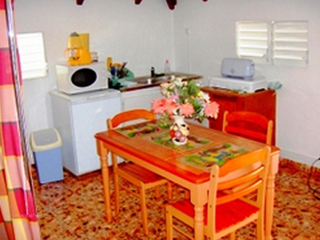 Maison Des Alizes Gros Cap Pokoj fotografie